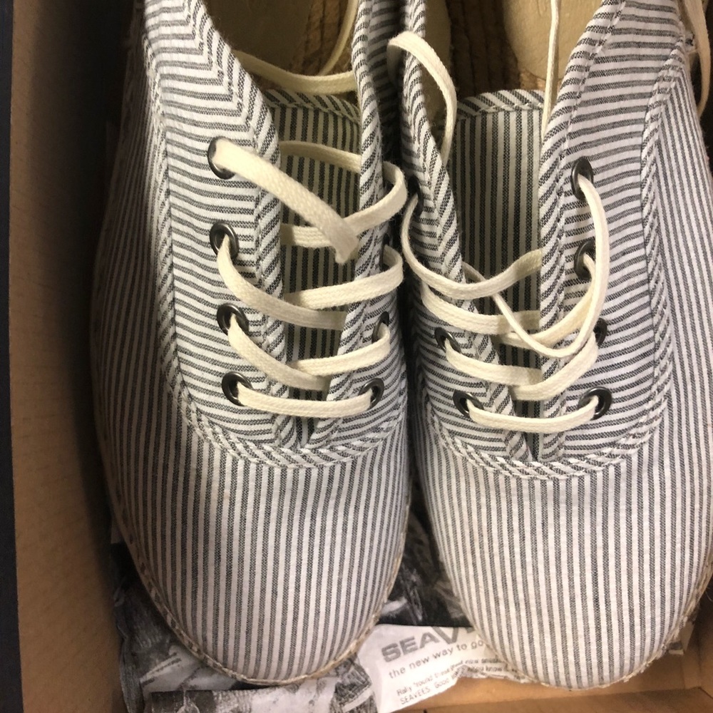 BNIB SEAVEES